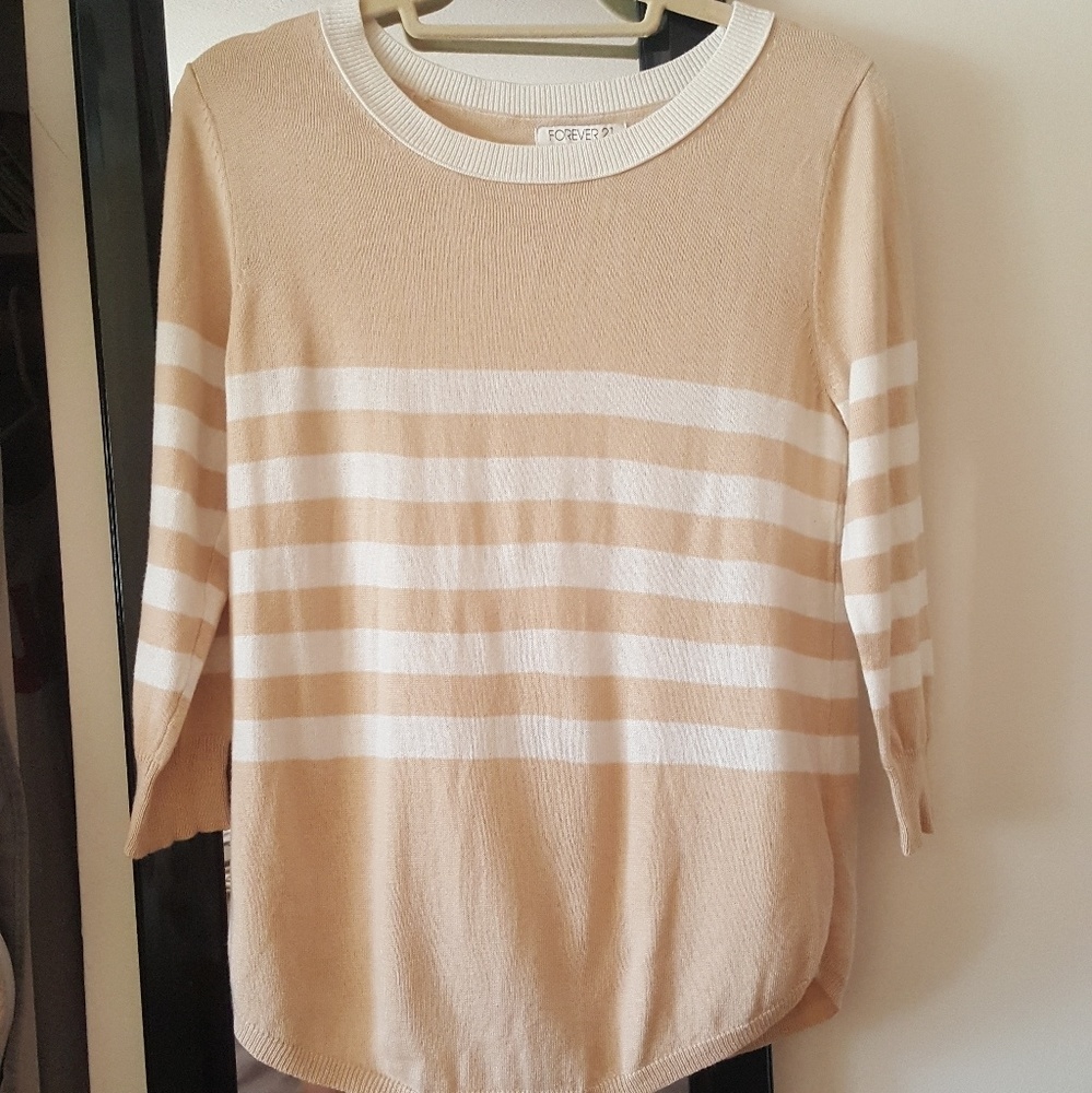 Forever 21 Long Sleeve Sweater